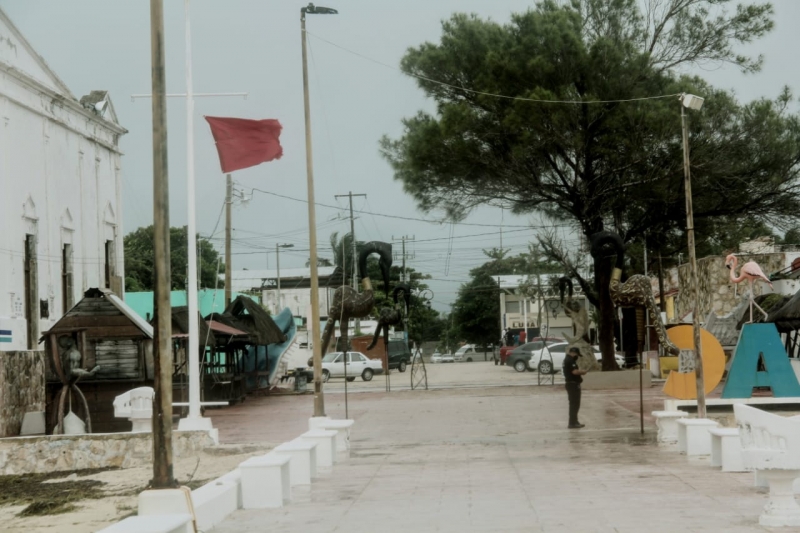 Suspensión total de actividades en Yucatán ante arribo de Delta 