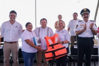 Gobernador respalda a pescadores de Progreso