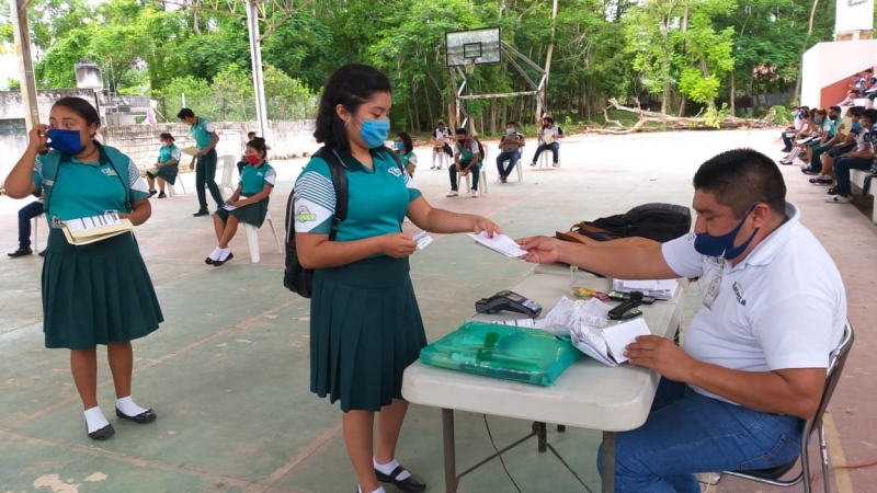 Becas “Benito Juárez” serán entregadas en línea