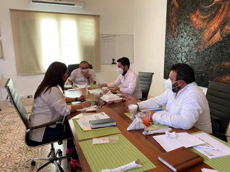 Cinco legisladores donan su salario para crear "Fondo de Apoyo en Yucatán"