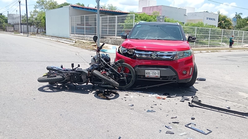 Motociclistas lesionados en siniestro vial