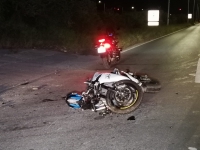 Motociclista resulta con lesiones graves en la Mérida-Progreso