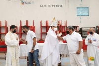 Celebran oficios de Semana Santa en Cereso de Mérida