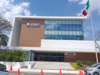 En capilla, 50 funcionarios del INE Yucatán por Plan B de AMLO