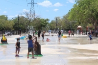 Abren parque acuático Splash Pad en el Parque Lineal &quot;Los Paseos&quot;