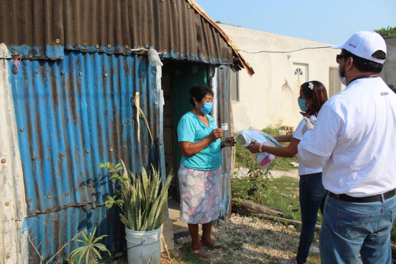 Gobierno continúa con la entrega de miles de despensas