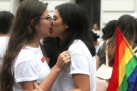 ¡Amor es amor! Listas 9 parejas del mismo sexo para casarse 