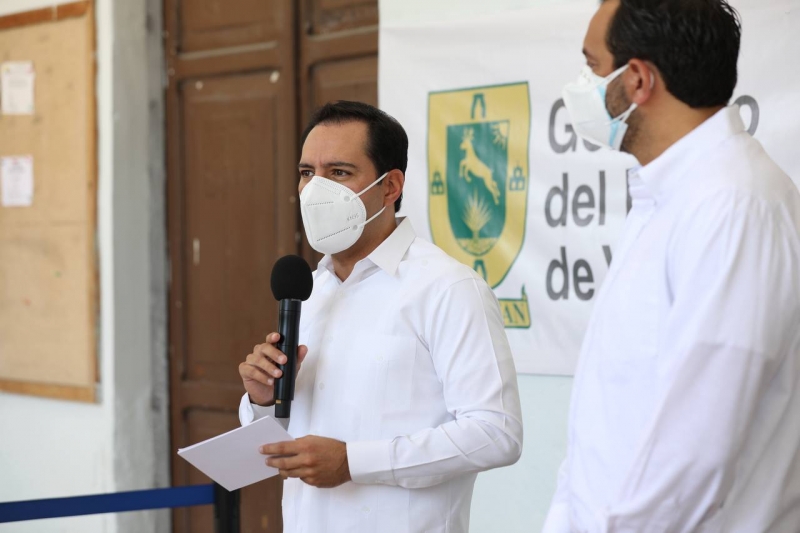 Anuncia Vila días de segunda dosis de vacuna a adultos mayores en Mérida