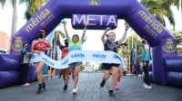 Rinden homenaje a maratonistas con carrera virtual   