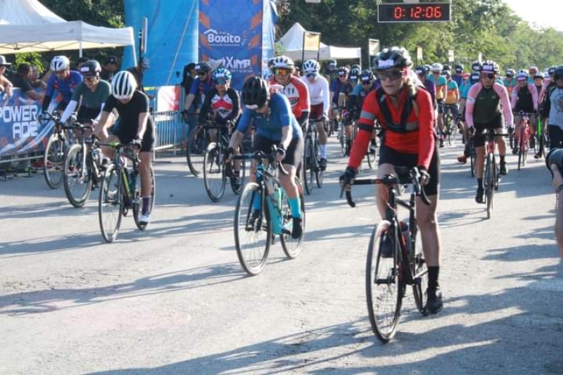 Jorge Bustillos Suaste gana la sexta Ruta de Ciclismo