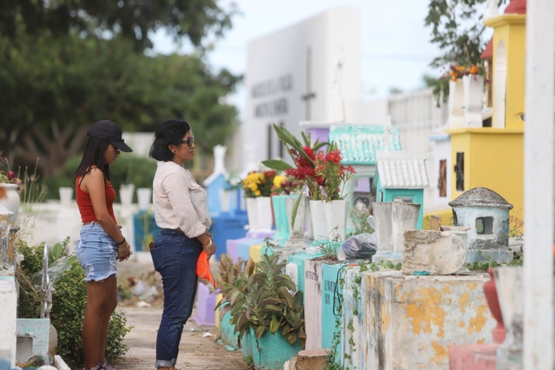 Sin incidentes, conmemoración de los fieles difuntos en Mérida