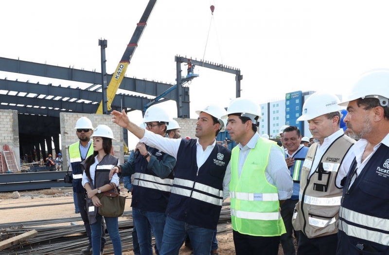 Supervisa gobernador obras del Siglo XXI